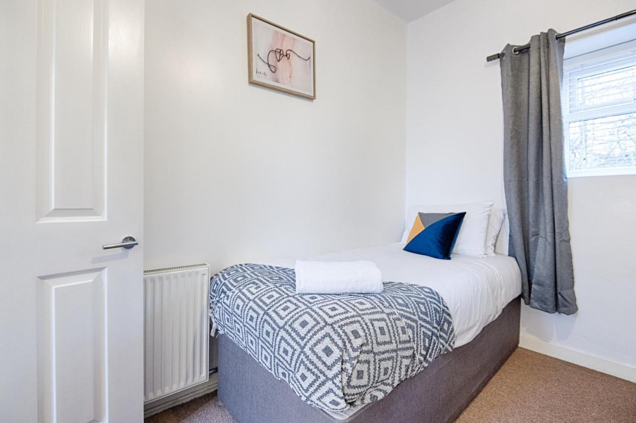 Parking, Smart Tv'S In All Rooms! Swansea Exterior photo